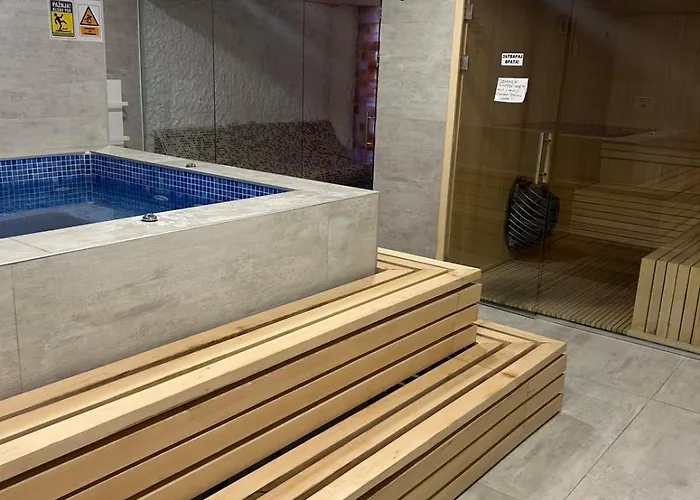 Barisic 公寓 兹拉蒂博尔